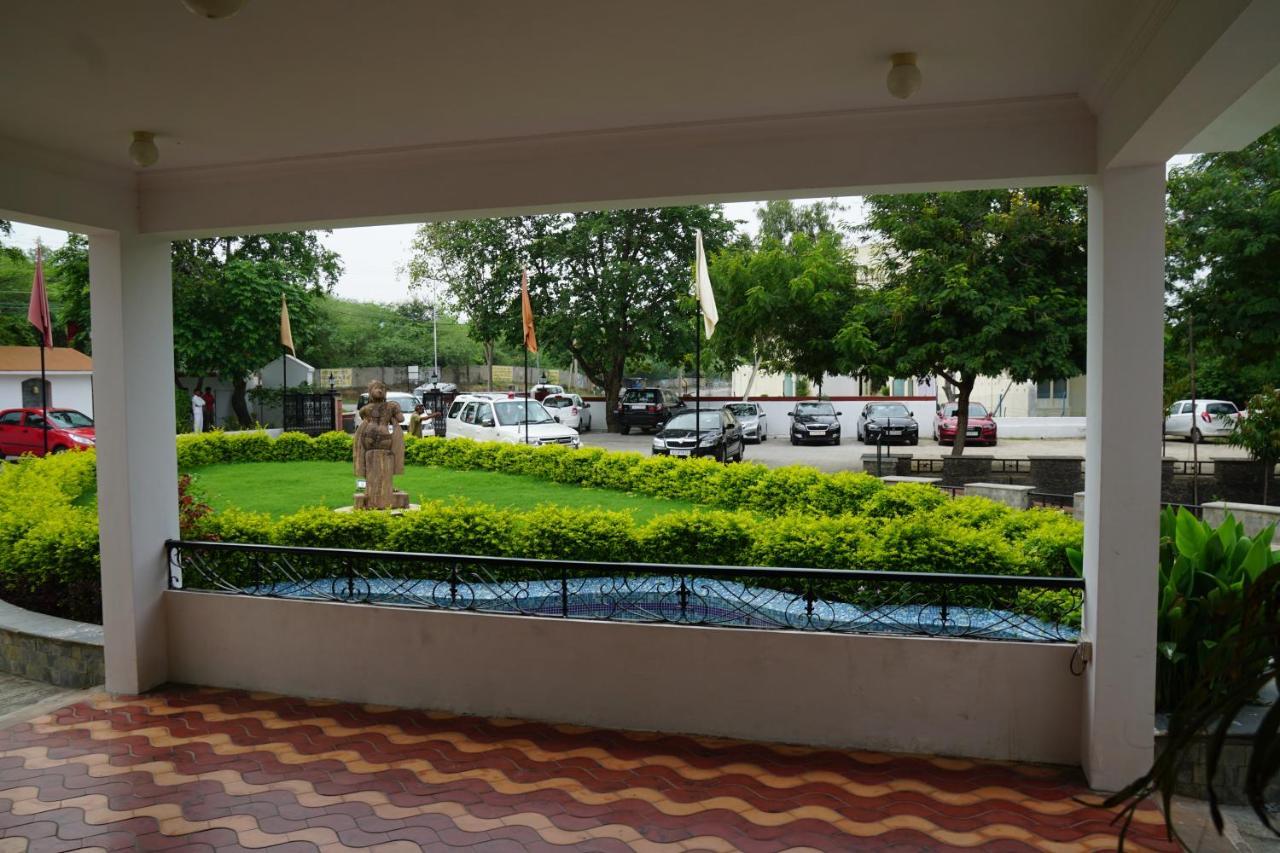Amantra Shilpi Resort&Spa Udaipur Esterno foto