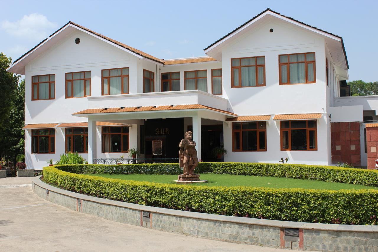 Amantra Shilpi Resort&Spa Udaipur Esterno foto